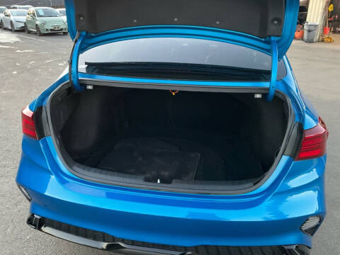 2023 Kia Forte GT-Line