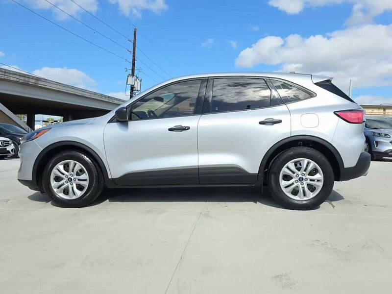 2020 Ford Escape S
