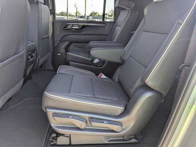 2025 Chevrolet Suburban Premier