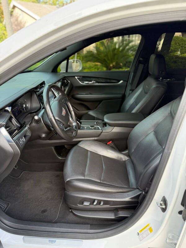 2020 Cadillac XT6 Premium Luxury