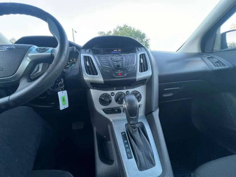 2013 Ford Focus SE