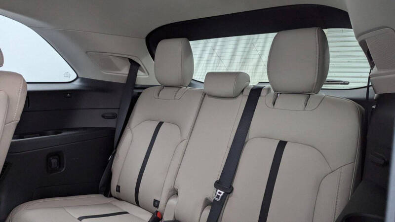 2024 Mazda CX-90 Plug-in Hybrid Premium