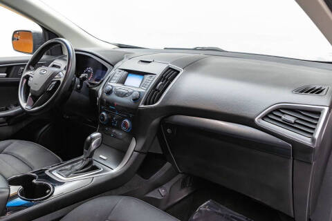 2016 Ford Edge SE
