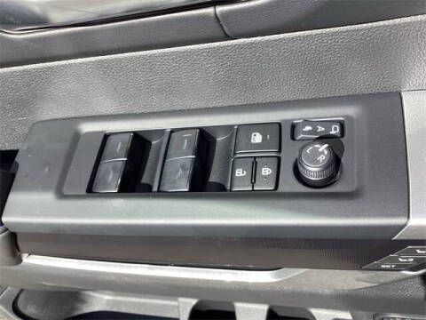 2025 Toyota Sequoia Platinum