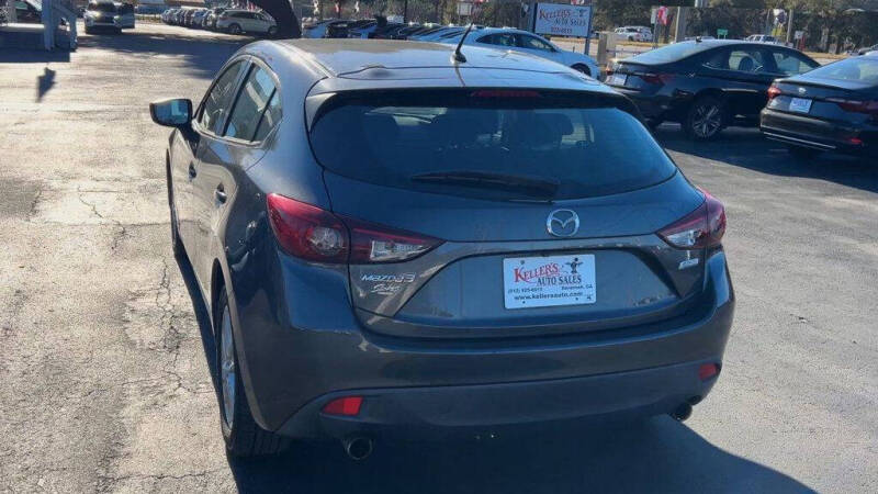 2016 Mazda MAZDA3 i Touring