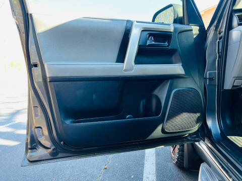 2013 Toyota 4Runner SR5