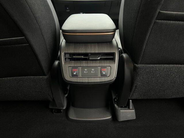 2025 Nissan Ariya Engage