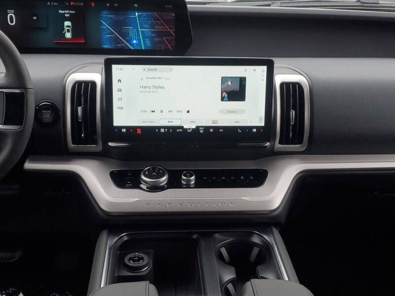 2026 Ford Expedition Active