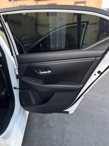 2020 Nissan Sentra SR