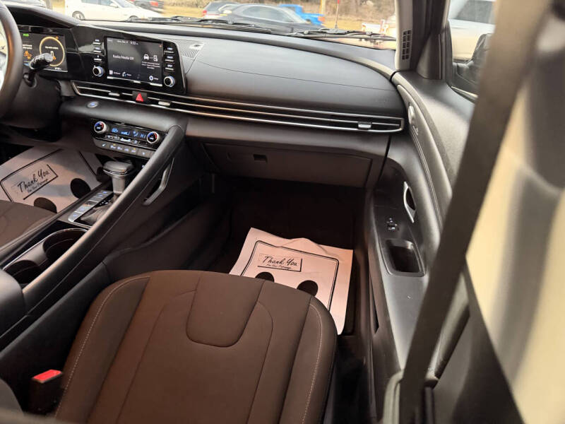 2021 Hyundai Elantra SEL