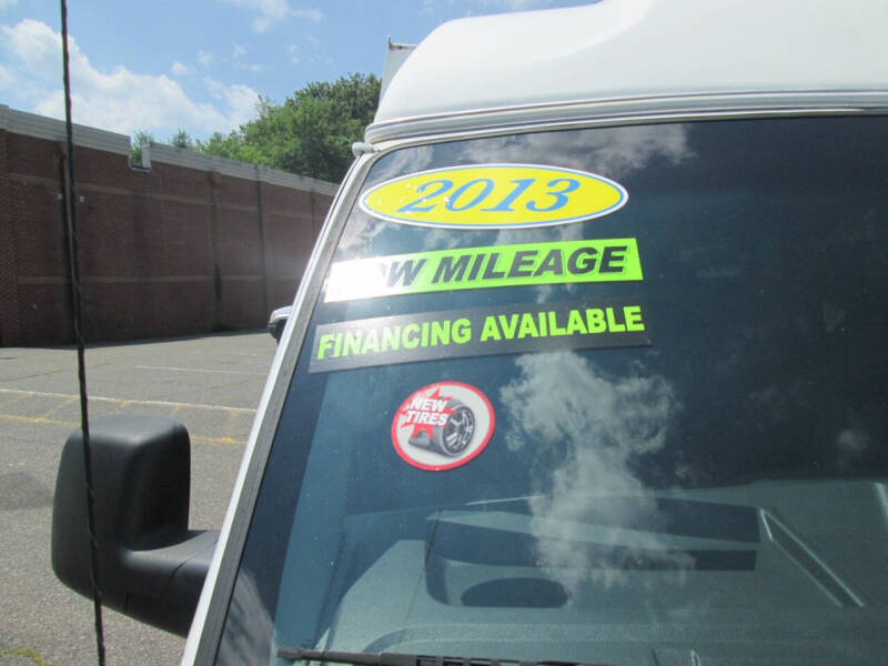 2013 Ford E-Series E-250