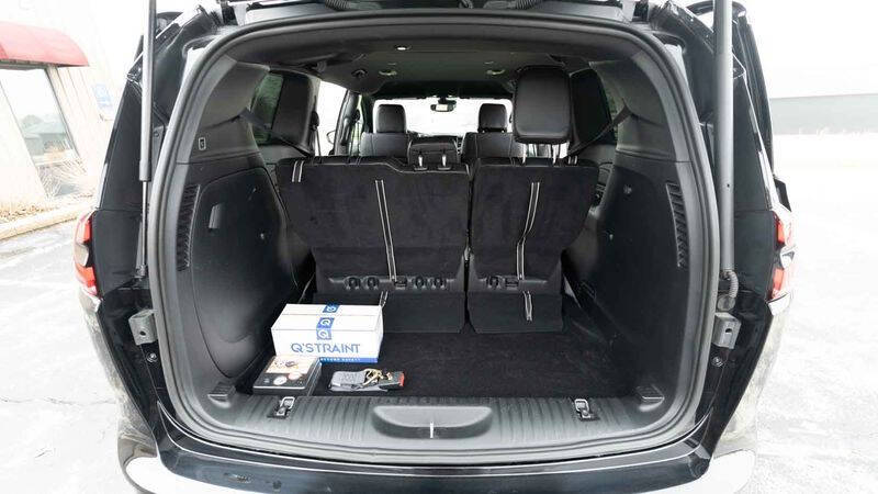 2025 Chrysler Pacifica Select