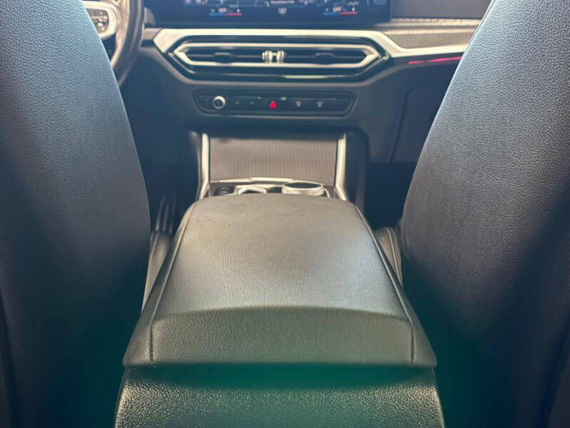 2024 BMW 3 Series 330i xDrive