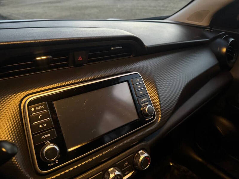 2023 Nissan Kicks S