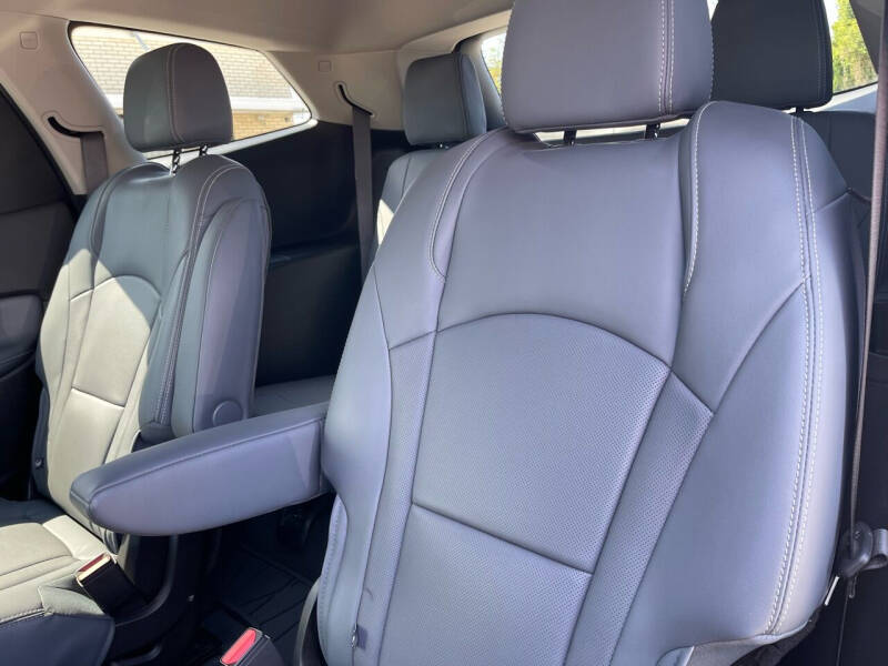 2020 Buick Enclave Essence