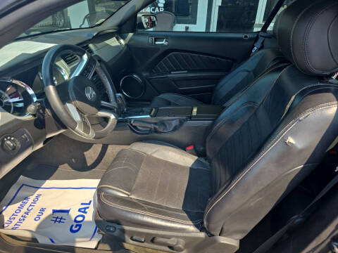 2013 Ford Mustang V6