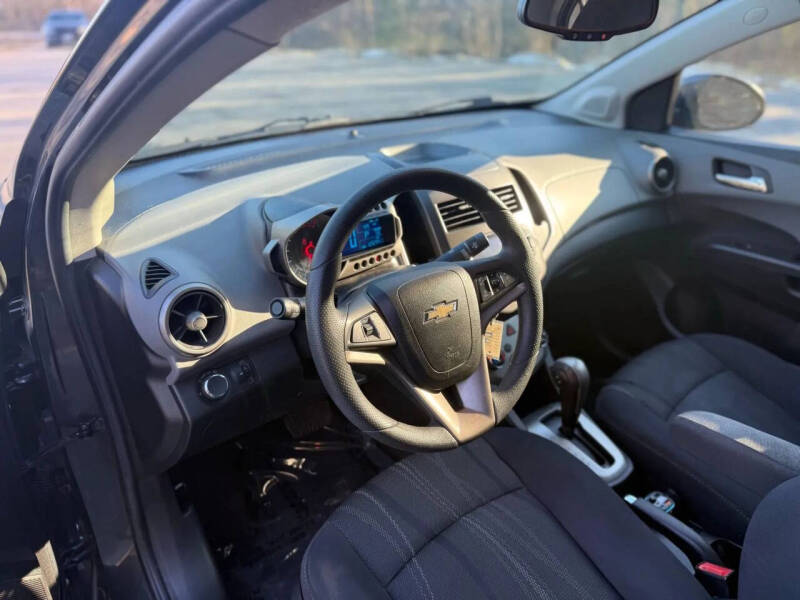 2014 Chevrolet Sonic LT Auto