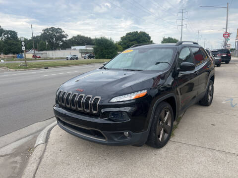 2016 Jeep Cherokee for sale at Matthew's Stop & Look Auto Sales in Detroit MI