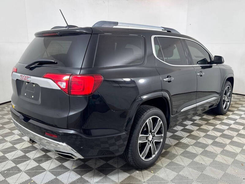 2018 GMC Acadia Denali
