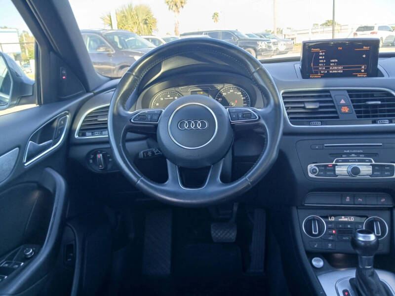 2016 Audi Q3 2.0T quattro Premium Plus