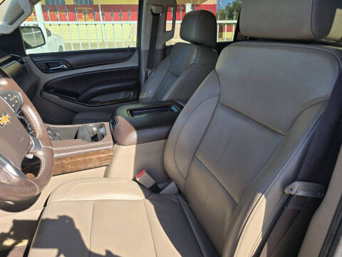 2017 Chevrolet Suburban LT