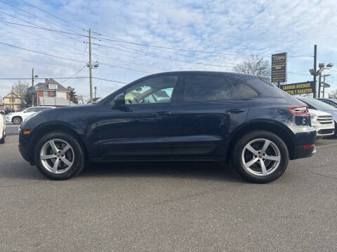 2017 Porsche Macan