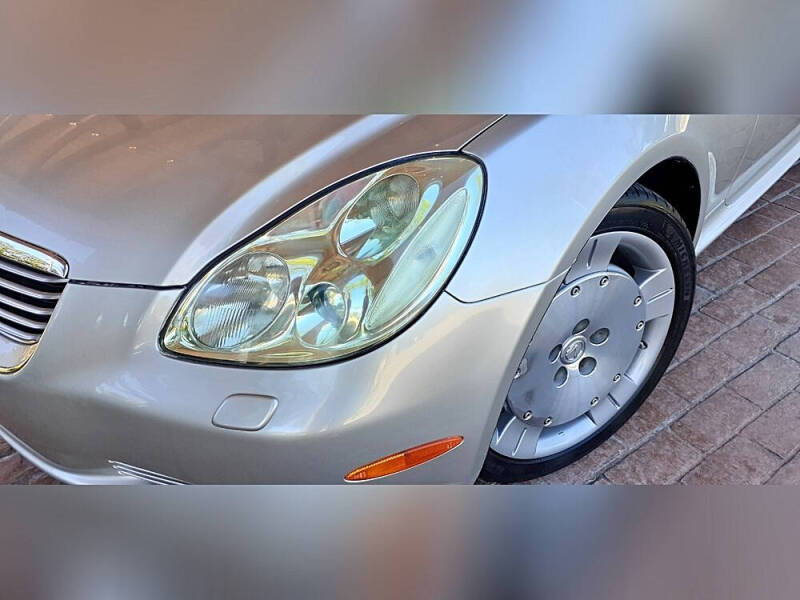 2004 Lexus SC 430