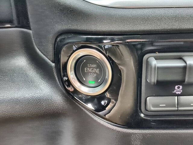 2026 GMC Sierra 1500 Elevation Standard