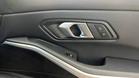 2025 BMW 3 Series 330i