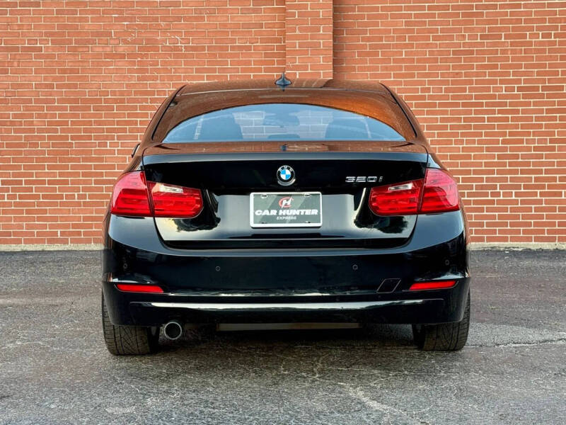2015 BMW 3 Series 320i