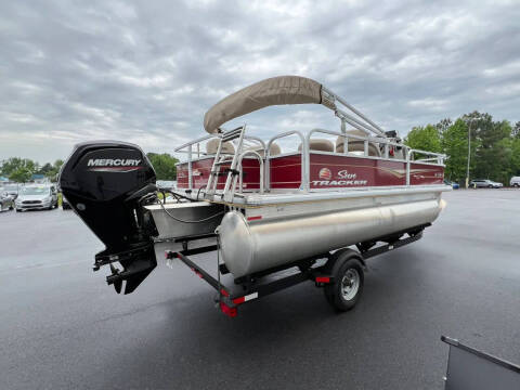 2023 Sun Tracker Bass Buggy