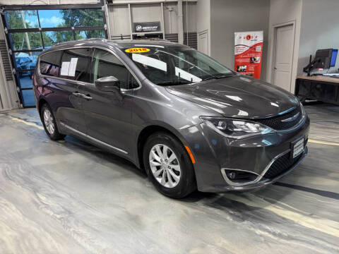 2018 Chrysler Pacifica Touring L Plus