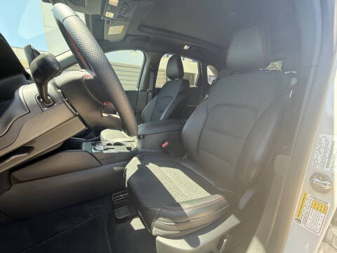2026 Ford Escape ST-Line Select