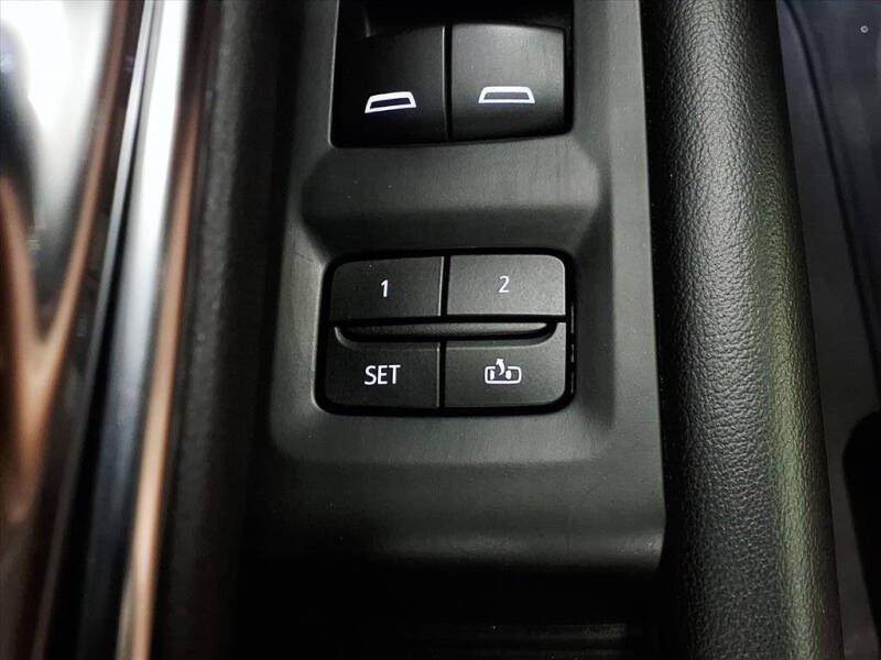 2021 GMC Yukon XL AT4