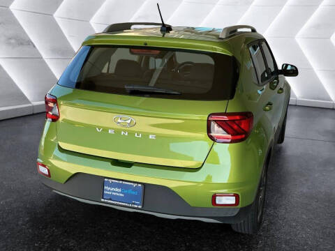 2024 Hyundai Venue SEL