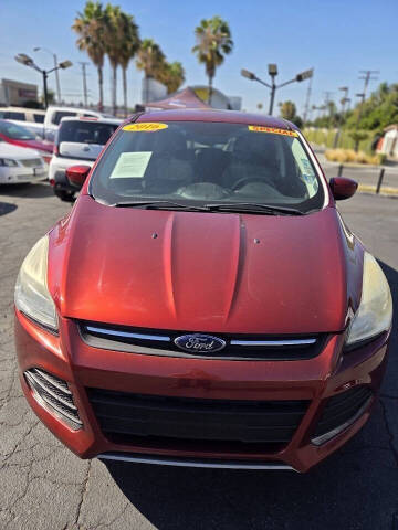 2016 Ford Escape SE