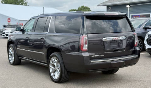 2017 GMC Yukon XL Denali
