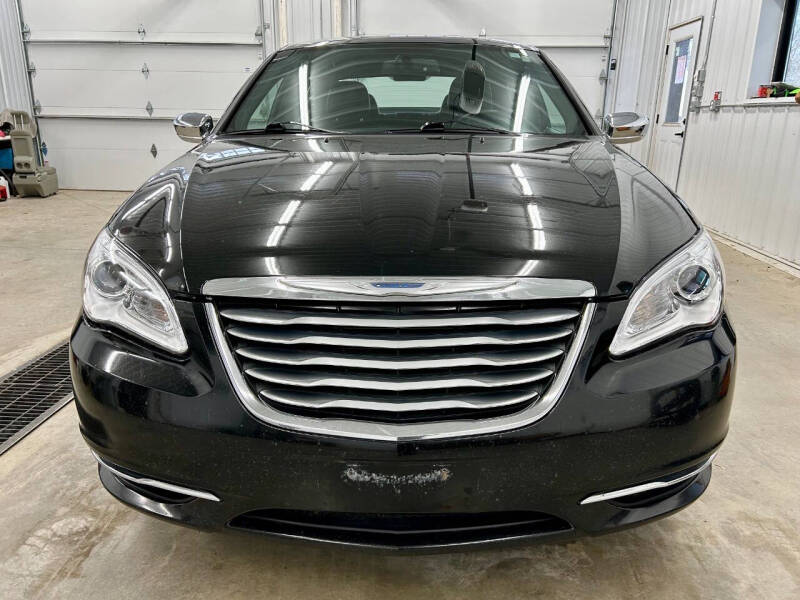 2011 Chrysler 200 Limited