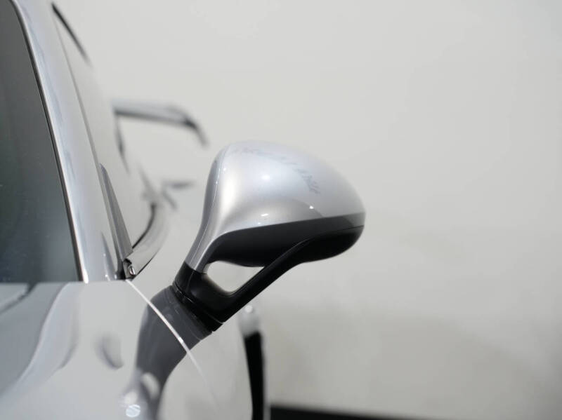 2016 Porsche Cayman GT4