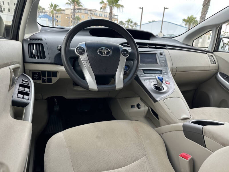 2013 Toyota Prius Three