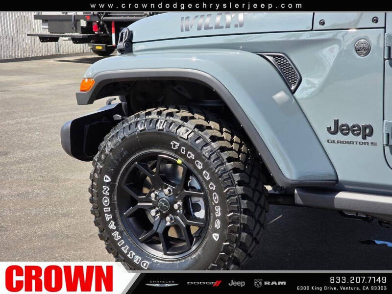 2025 Jeep Gladiator Willys