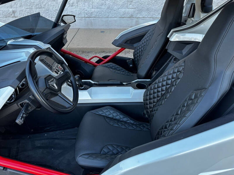 2016 Polaris Slingshot