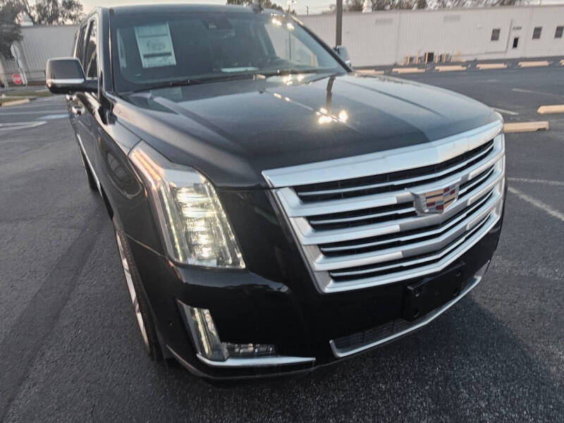 2017 Cadillac Escalade ESV Premium Luxury