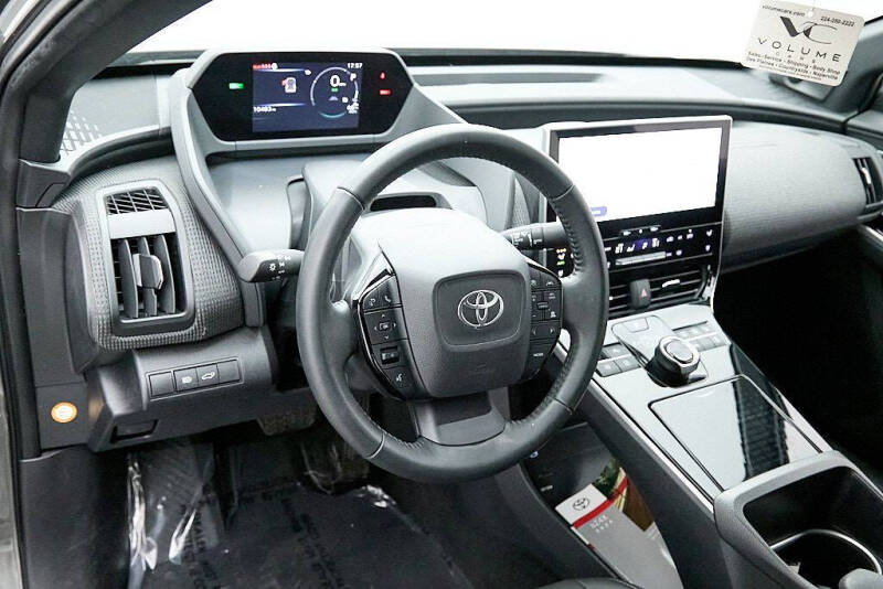 2024 Toyota bZ4X Limited