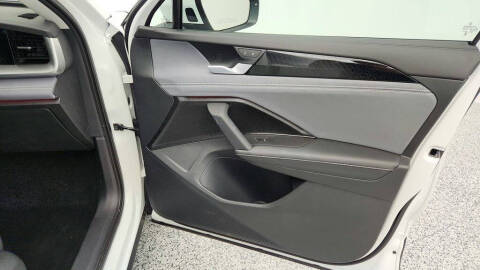 2025 Volkswagen Tiguan SE