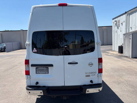 2012 Nissan NV