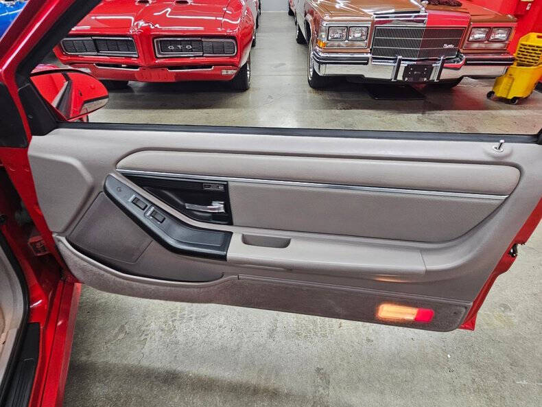 1989 Ford Thunderbird SC