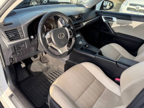 2011 Lexus CT 200h