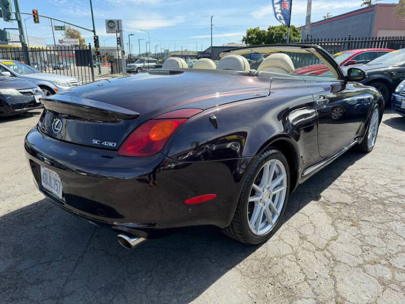 2003 Lexus SC 430