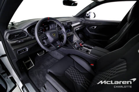 2024 Lamborghini Urus Performante